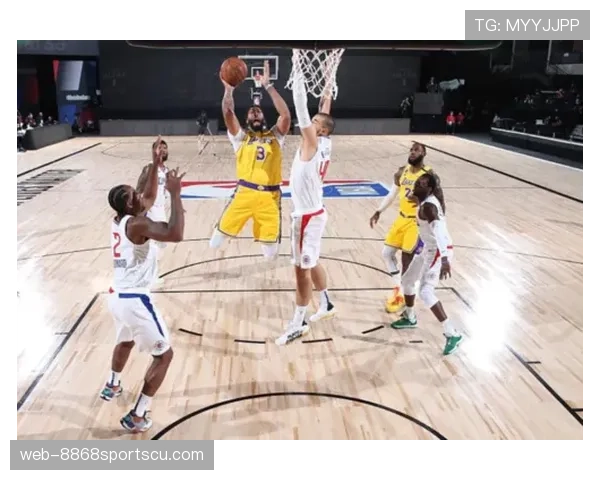 纳什精准组织结合快速突破提升球队进攻效率显著