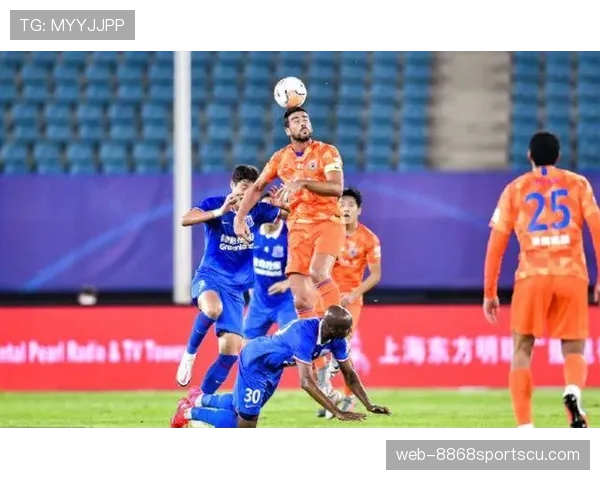 尤文图斯复兴之路遭遇挑战：争冠之路的战术革新与阵容危机