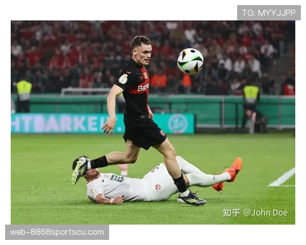 维尔茨与格策:战术角色演变与体系适配差异解析 维尔茨与格策:战术角色演变与体系适配差异解析